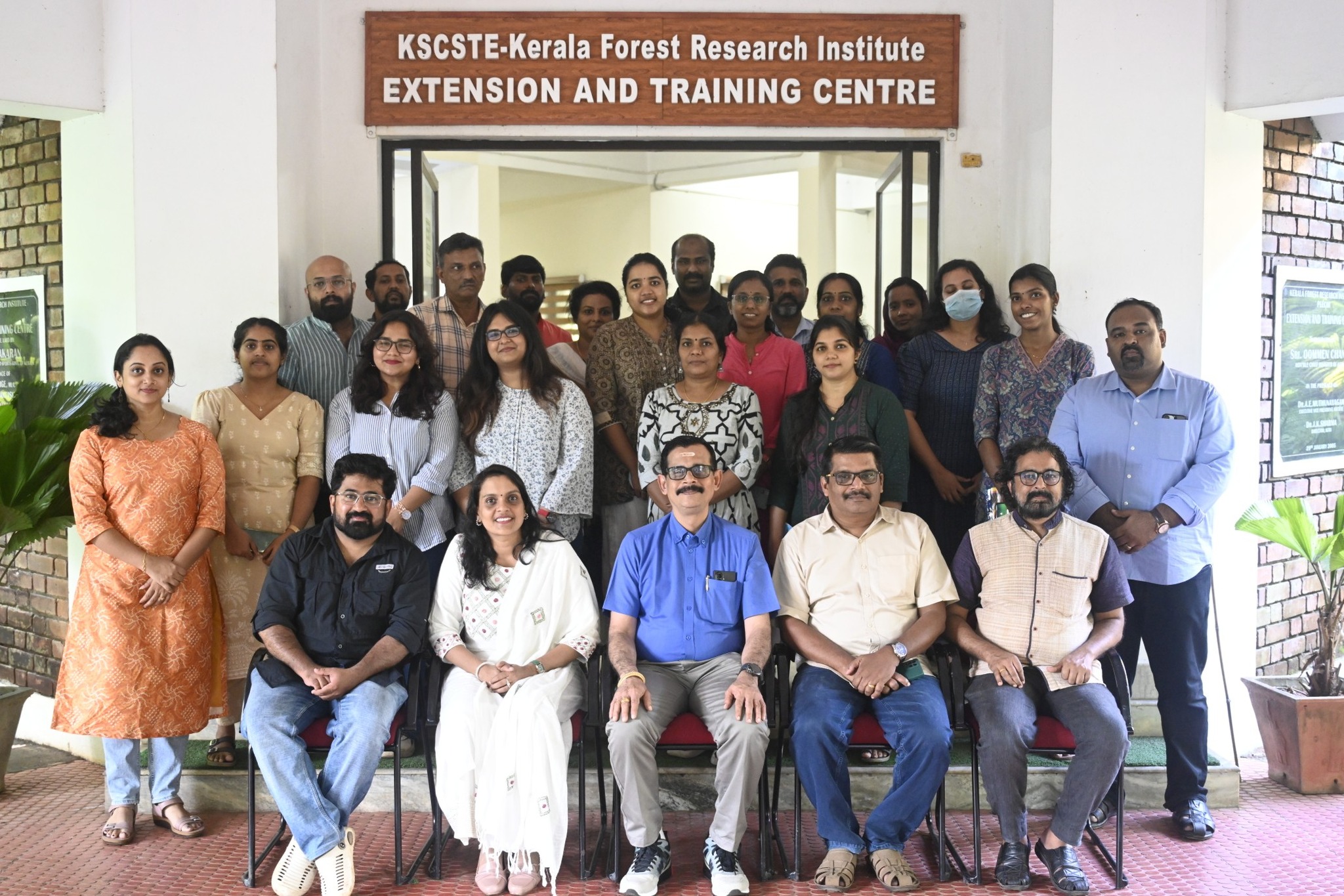 Ms. Manjusha Remith, Mr. Kiran Kannan